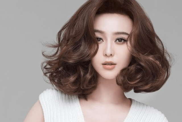 4 serum dưỡng tóc giúp phục hồi hư tổn sau 1 lần dùng