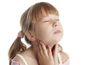 Bà mẹ trẻ tiết lộ vật bất ly thân giúp con hết ho đờm hiệu quả