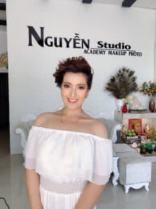 9X thành công với thương hiệu Kem body sữa non siêu trắng Li Gold 9X thành công với thương hiệu Kem body sữa non siêu trắng Li Gold