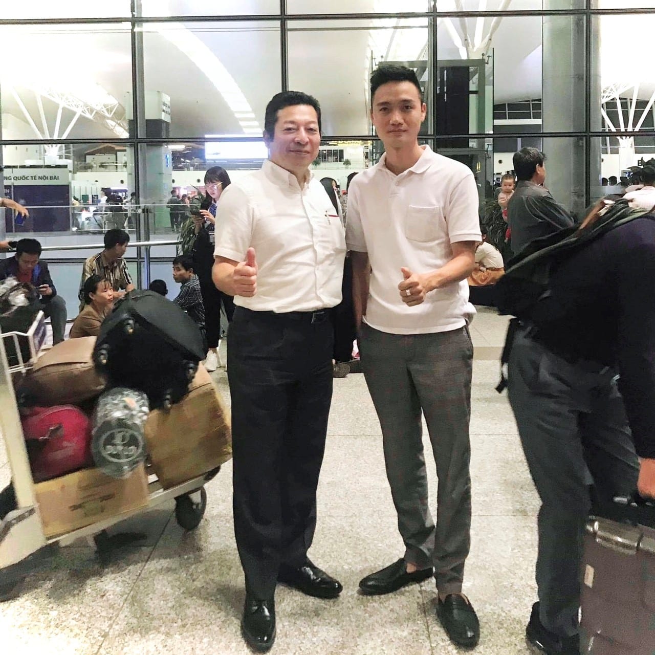 Thầy giáo điển trai với mục tiêu chắp cánh ước mơ cho học sinh có cơ hội du học và thực tập tại nước ngoài