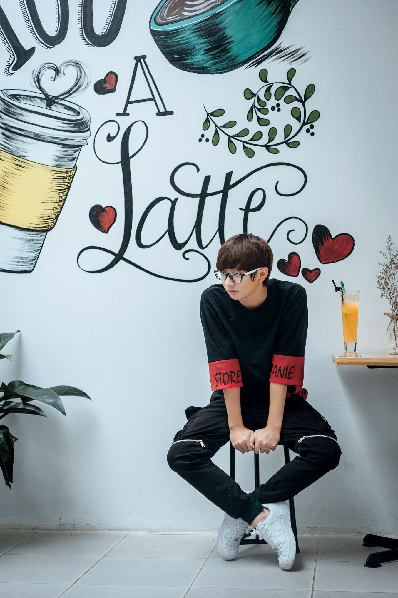 Việt Long – Nhiếp ảnh gia với loạt video chụp ảnh thu hút hàng trăm nghìn lượt xem