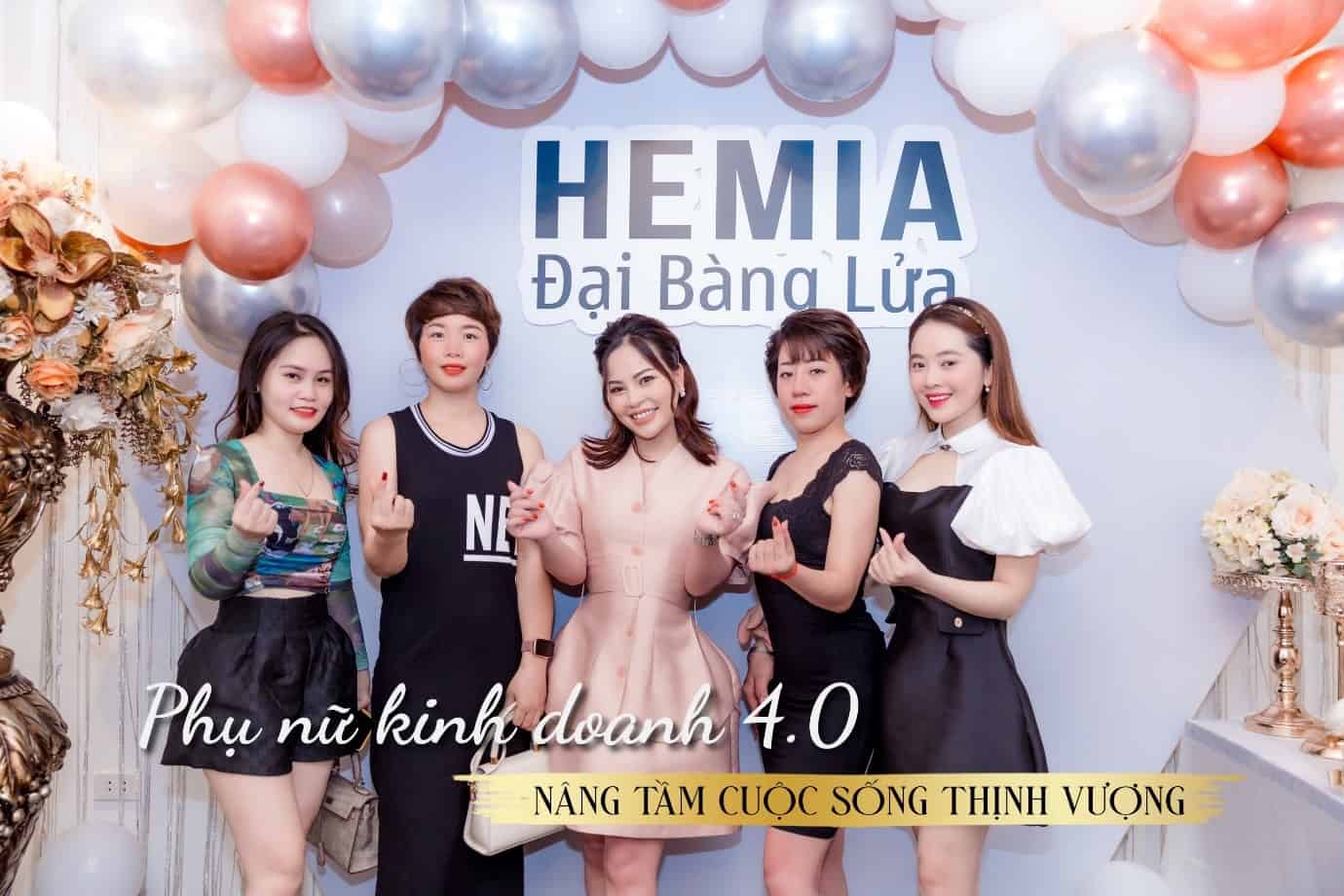 Chân dung những leader cao cấp giỏi giang, xinh đẹp của hệ  thống mỹ phẩm Hemia Chân dung những leader cao cấp giỏi giang, xinh đẹp của hệ  thống mỹ phẩm Hemia