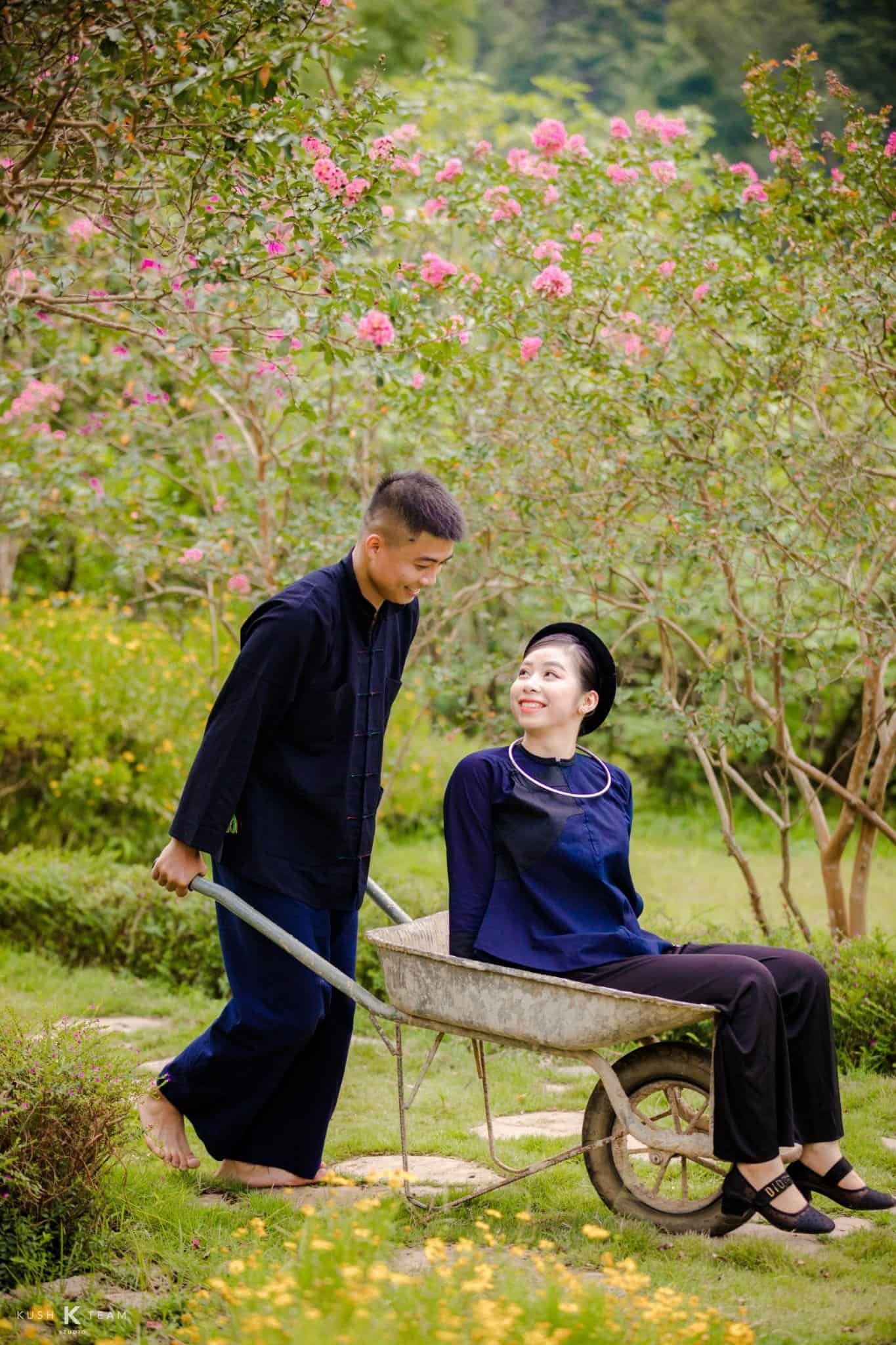 Ngắm ảnh cưới trong trang phục dân tộc Nùng của cặp đôi 9X Ngắm ảnh cưới trong trang phục dân tộc Nùng của cặp đôi 9X