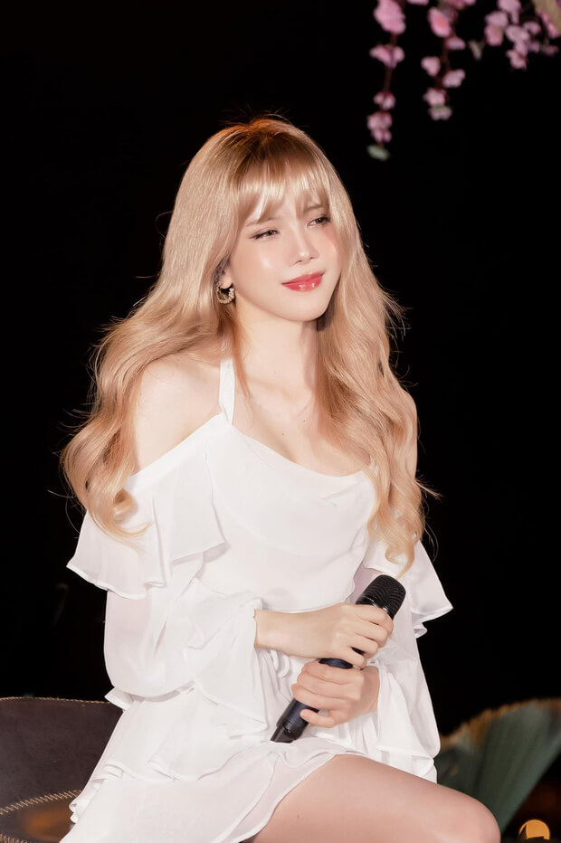 Thực hư Thiều Bảo Trâm bị xóa thông tin trên Wikipedia