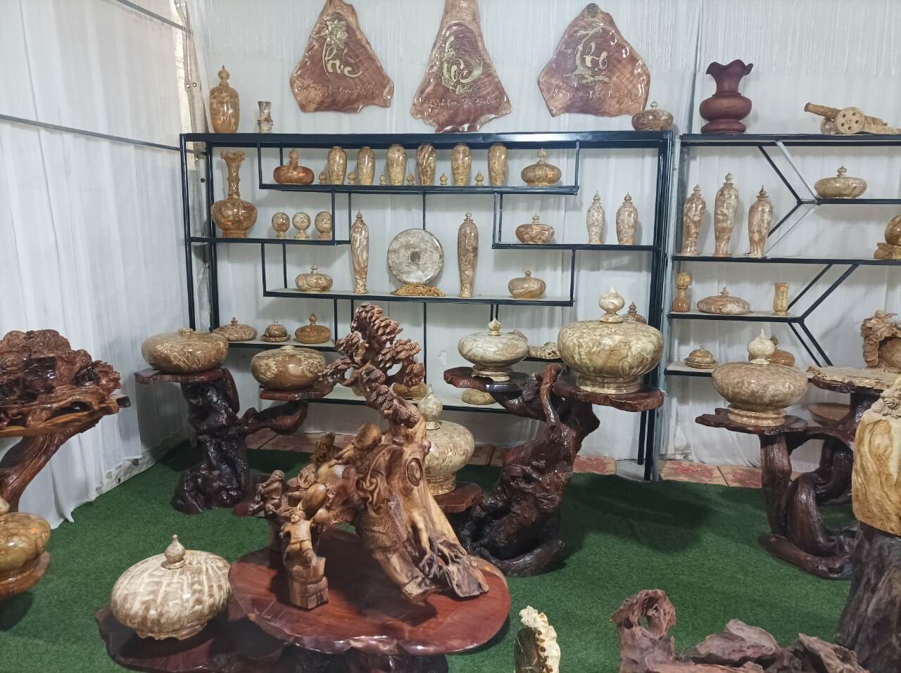 Xưởng Sản Xuất Đồ Gỗ Mỹ Nghệ Trần Doanh - Chất lượng sản phẩm luôn đặt lên hàng đầu