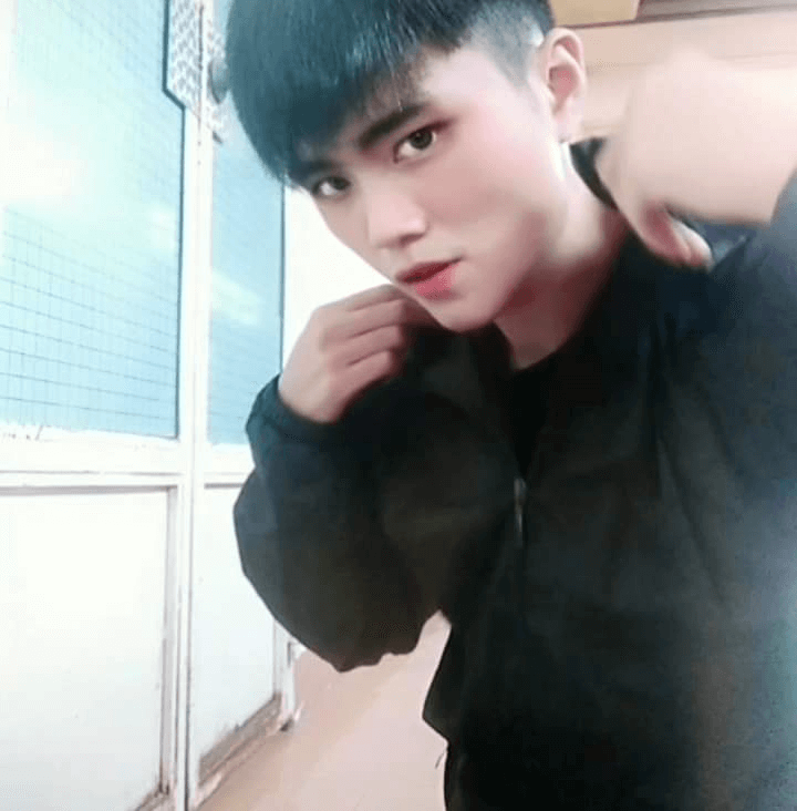 Chàng Youtuber điển trai “gây bão” khi cover ca khúc “Buồn Làm Chi Em Ơi”